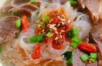 鴨血粉絲湯如何成創(chuàng)業(yè)？創(chuàng)新秘籍+實戰(zhàn)案例全