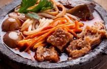 砂鍋土豆粉真能火？創(chuàng)業(yè)者必看！低成本高回報的爆品秘訣！