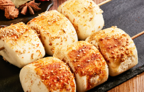 烤饅頭創(chuàng)業(yè)秘籍曝光！如何脫穎而出？傳統(tǒng)美食如何煥發(fā)新生？速看！
