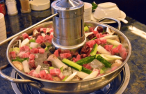 冰火鍋如何顛覆傳統(tǒng)，引領(lǐng)餐飲新風(fēng)潮？