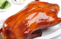 北京烤鴨創(chuàng)業(yè)秘籍：品質(zhì)堅(jiān)守+創(chuàng)新靈魂，如何玩轉(zhuǎn)傳統(tǒng)美食？