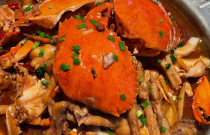 肉蟹煲創(chuàng)業(yè)火爆全網(wǎng)，如何脫穎而出？成功者的傳奇之路！