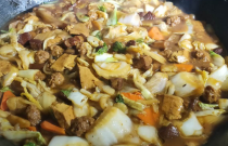 大鍋燴菜里藏創(chuàng)業(yè)經(jīng)？如何在美食界獨(dú)占鰲頭？來啦！