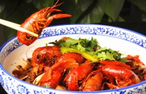 小龍蝦創(chuàng)業(yè)藍海如何突圍？敢問高手妙招何在？