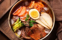 朝鮮冷面爆火秘訣！如何脫穎而出？創(chuàng)業(yè)者必看，速來解鎖新技能！