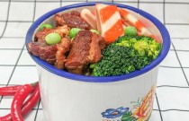 茶缸飯如何一躍成餐界黑馬？溫情創(chuàng)業(yè)路背后的驚天秘密！
