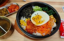 創(chuàng)業(yè)開店難？學習石鍋拌飯，讓你輕松掌握熱門美食！