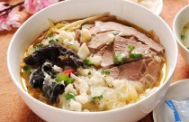 想學(xué)正宗的羊肉泡饃怎么做？ 一招教你獨(dú)門秘方，市場搶手！ 教你如何輕松創(chuàng)業(yè)翻身賺大錢！