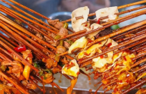 缽缽雞冷串串?dāng)[攤賺錢嗎？揭秘盈利秘訣，創(chuàng)業(yè)者必看！