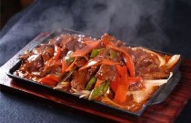 適合鐵板燒烤的食材有哪些？新手必看的全攻略！