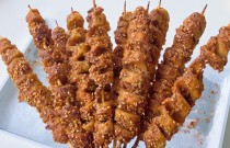 烤面筋做法獨家揭秘，輕松掌握核心技術(shù)，迅速吸引食客。