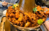 如何通過學(xué)習(xí)火鍋雞制作方法，抓住餐飲市場機遇？