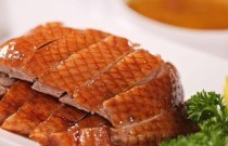 學會北京烤鴨技術(shù)，擺脫高額加盟費，實現(xiàn)餐飲夢想