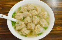 想學(xué)做餛飩？湯鮮皮薄餡多，餛飩培訓(xùn)基地竟能帶來這些驚喜！