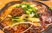 砂鍋米線開(kāi)店做法教學(xué)，零基礎(chǔ)也能掌握地道技術(shù)，手把手教學(xué)讓創(chuàng)業(yè)更簡(jiǎn)單