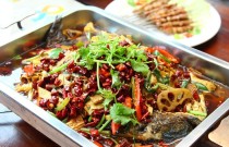 萬州烤魚的做法大揭秘，學(xué)會(huì)這些技巧，生意火爆！