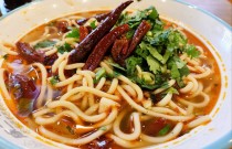 安徽牛肉板面的做法揭秘，學(xué)會(huì)它，你也能開店！