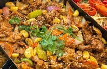 戳子肉是哪里的特色？揭秘這道地方美食的獨特魅力！