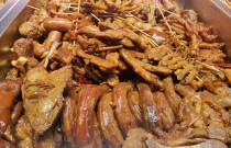 去什么地方學(xué)鹵鴨貨？揭秘2025年最全鹵鴨貨培訓(xùn)攻略，助你創(chuàng)業(yè)無憂！