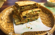 菜煎餅?zāi)睦镒钫?？味道地道嗎，一試就知道?>
                        </a>
                        <div   id=