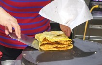 煎餅果子怎么調(diào)面糊？配比才是關(guān)鍵，調(diào)得好生意才能火！
