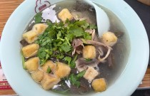 鴨血粉絲湯的地道做法原來有門道？香濃鮮滑的秘訣都藏在這一碗湯里！