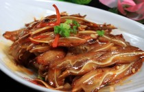 鹵味擺攤在菜市場(chǎng)好嗎？人流穩(wěn)定但競(jìng)爭(zhēng)激烈，懂技巧才是真正的贏家！