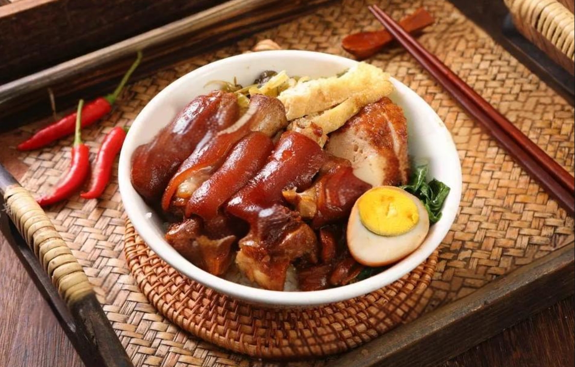 開一家豬腳飯要多少錢？豬腳飯開店成本揭秘！小本創(chuàng)業(yè)的高效指南！