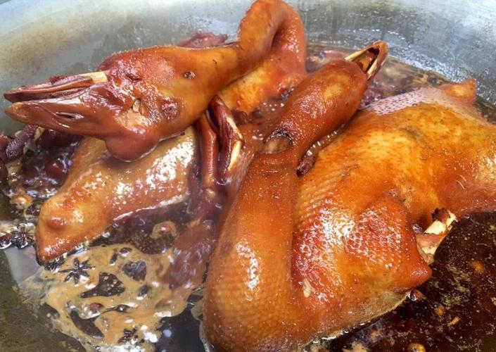 想學(xué)鹵味小吃？鹵味小吃去哪里學(xué)最靠譜？