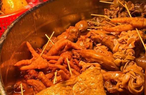 想學正宗熱鹵串串？熱鹵串串技術(shù)培訓哪家好？純技術(shù)配方助力創(chuàng)業(yè)！