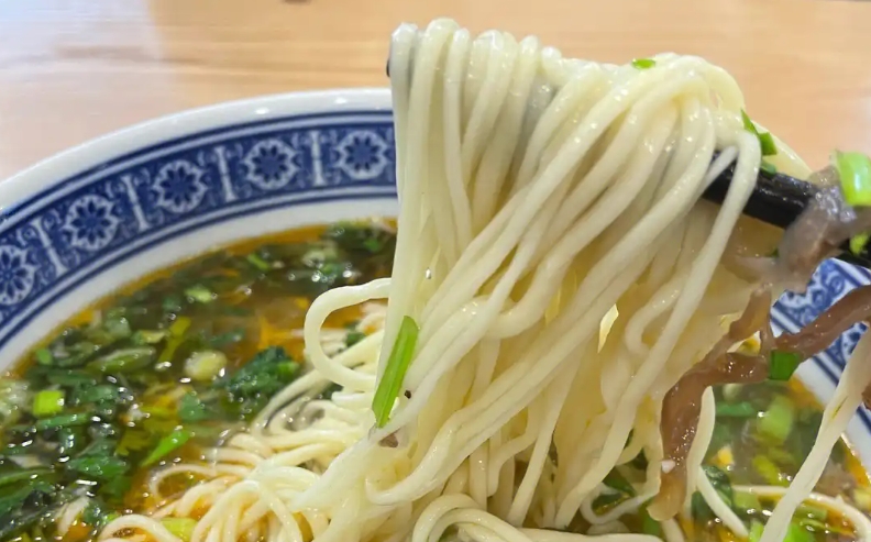 零加盟、零材料負(fù)擔(dān)，學(xué)習(xí)正宗拉面實(shí)現(xiàn)獨(dú)立創(chuàng)業(yè)夢(mèng)想