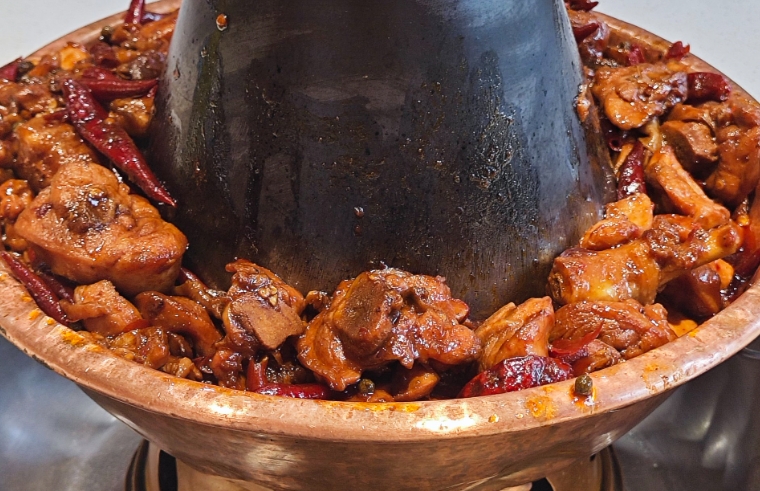 如何通過(guò)學(xué)習(xí)火鍋雞制作方法，抓住餐飲市場(chǎng)機(jī)遇？