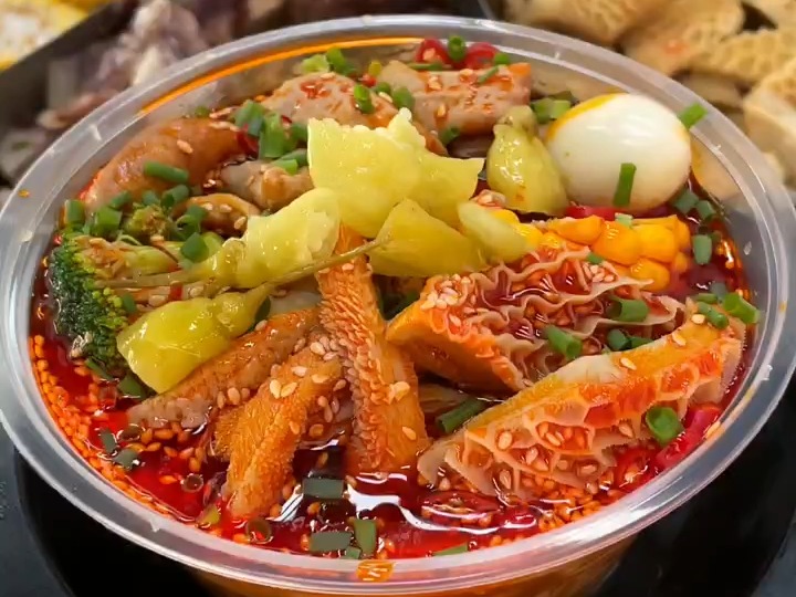 港式噴泉牛雜去哪里學(xué)？廚仟藝專業(yè)培訓(xùn)助你掌握正宗技藝！