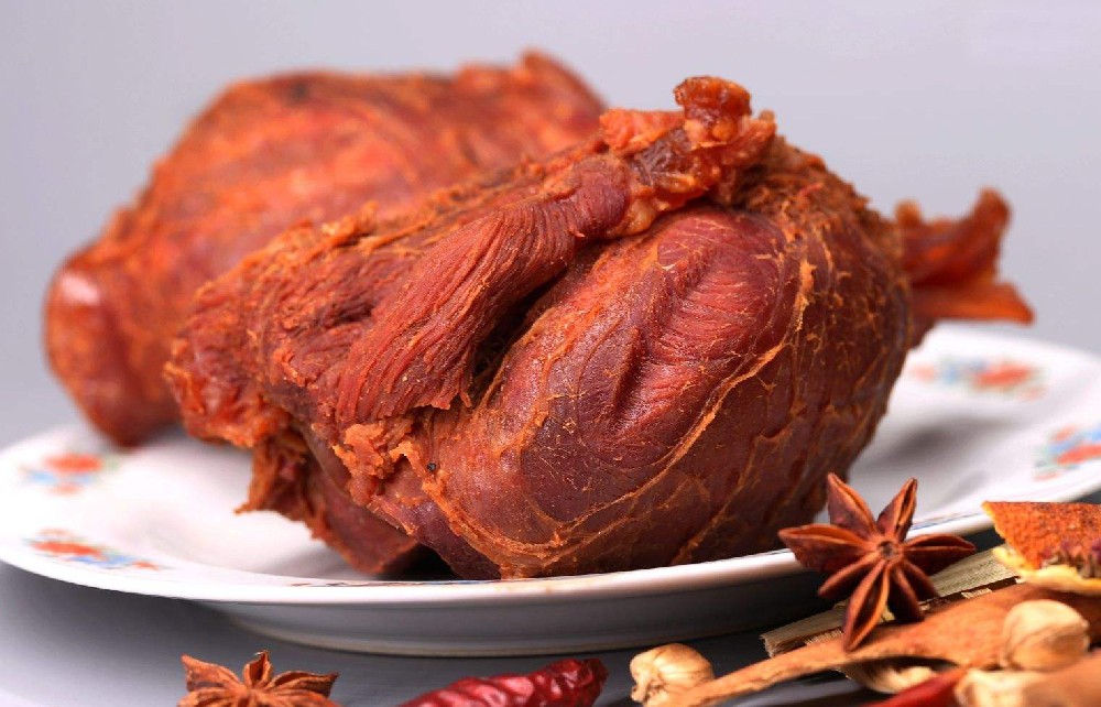 五香牛肉怎么鹵？大廚秘方大公開，簡單調(diào)料就能做出經(jīng)典味！