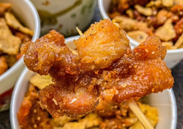 想學(xué)蟹黃鍋巴雞？學(xué)費(fèi)透明，學(xué)習(xí)正宗配方