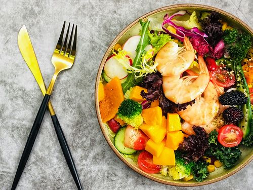 北京輕食培訓(xùn)學(xué)校推薦：從選材到制作，掌握輕食核心技術(shù)，開啟健康美食創(chuàng)業(yè)之路！