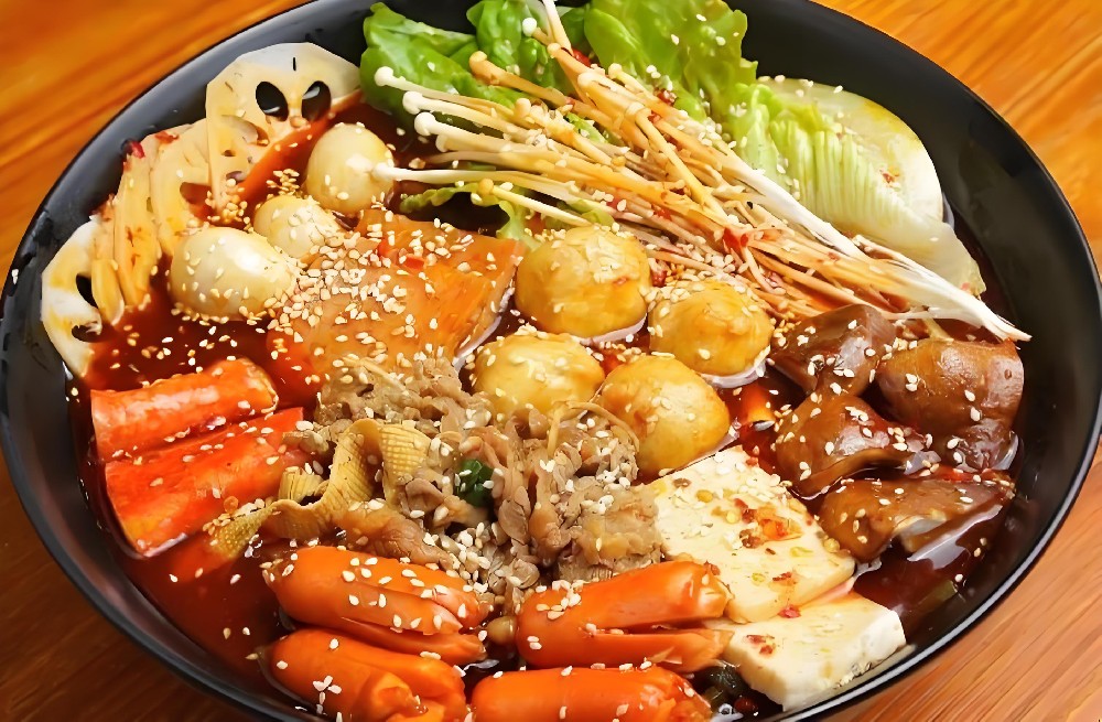 想學(xué)麻辣燙，學(xué)費(fèi)多少才合適？來了解真實(shí)價(jià)格！
