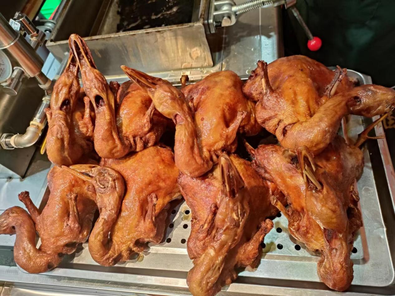 想學(xué)醉仙鴨的正宗做法？配方配料做法詳細流程告訴你！