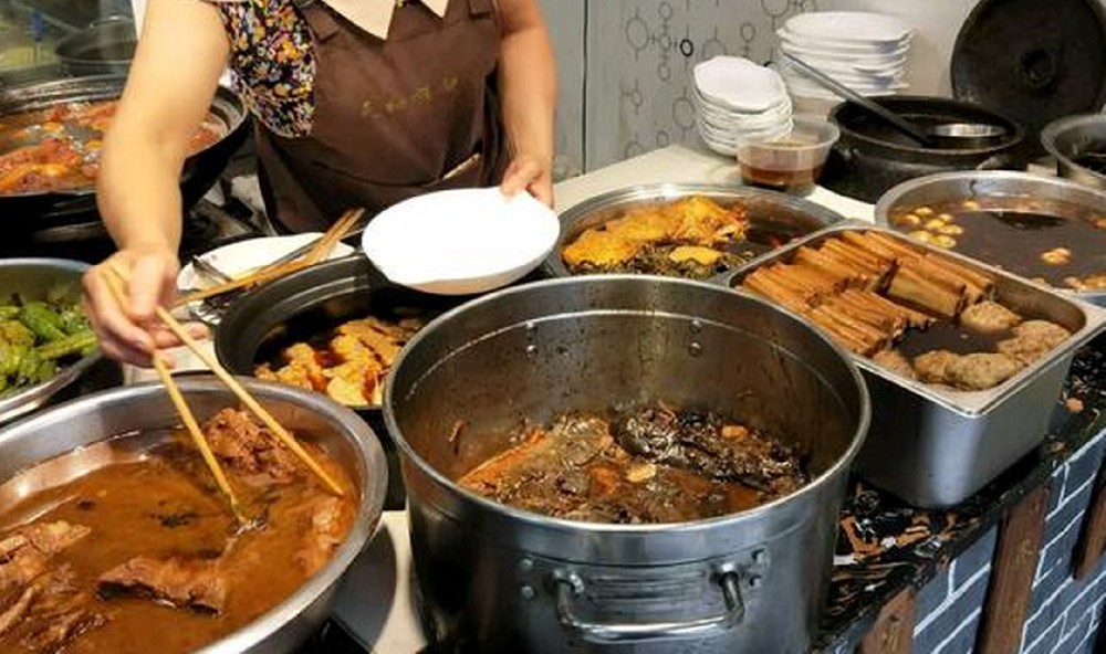 在濟(jì)寧哪家甏肉干飯培訓(xùn)靠譜？讓你學(xué)會(huì)正宗做法！