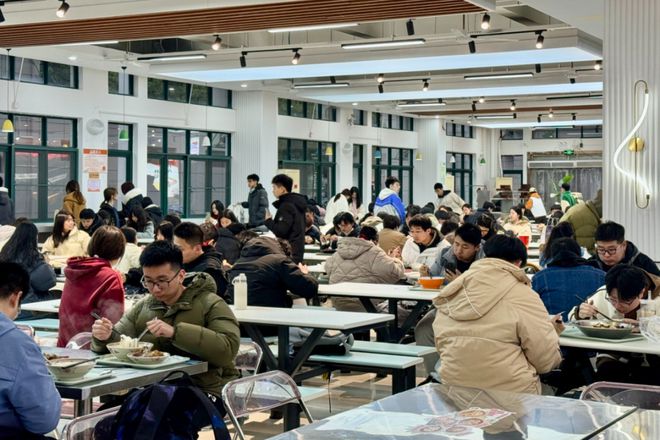 大學(xué)食堂檔口最火爆的美食，輕松學(xué)會，開店賺錢！