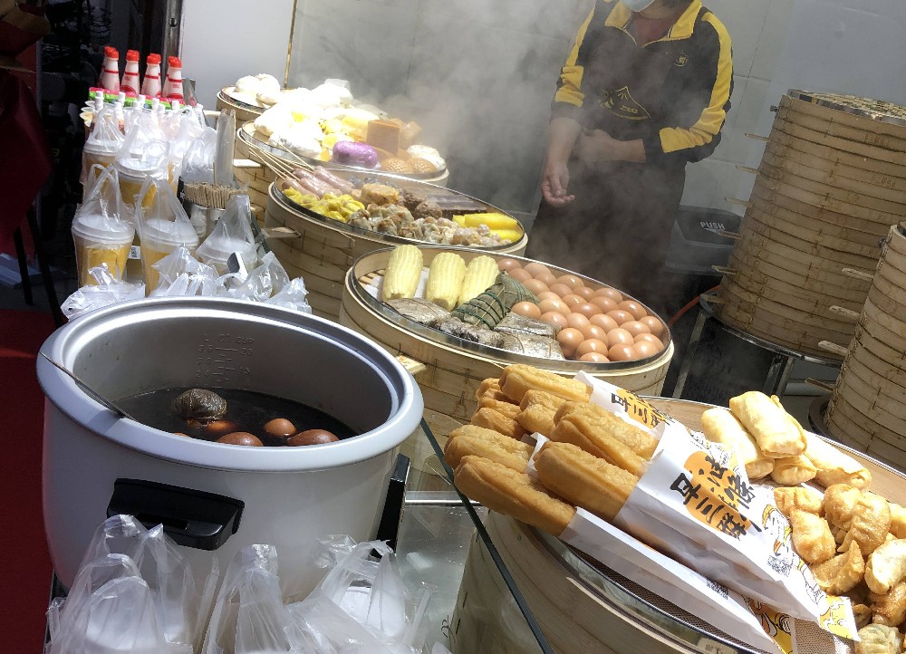在縣城開早餐店要多少錢？2025年開店成本大揭秘，成功創(chuàng)業(yè)的關(guān)鍵！