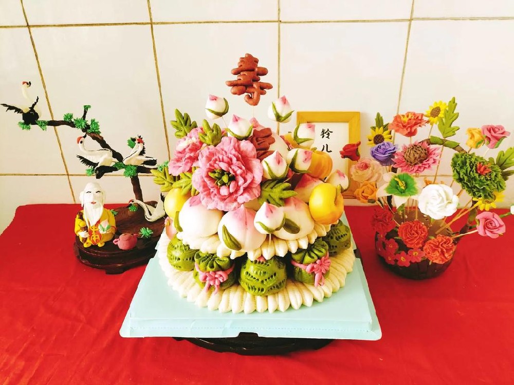 花餑餑培訓(xùn)班哪里最正宗？這3個技巧幫你避坑！
