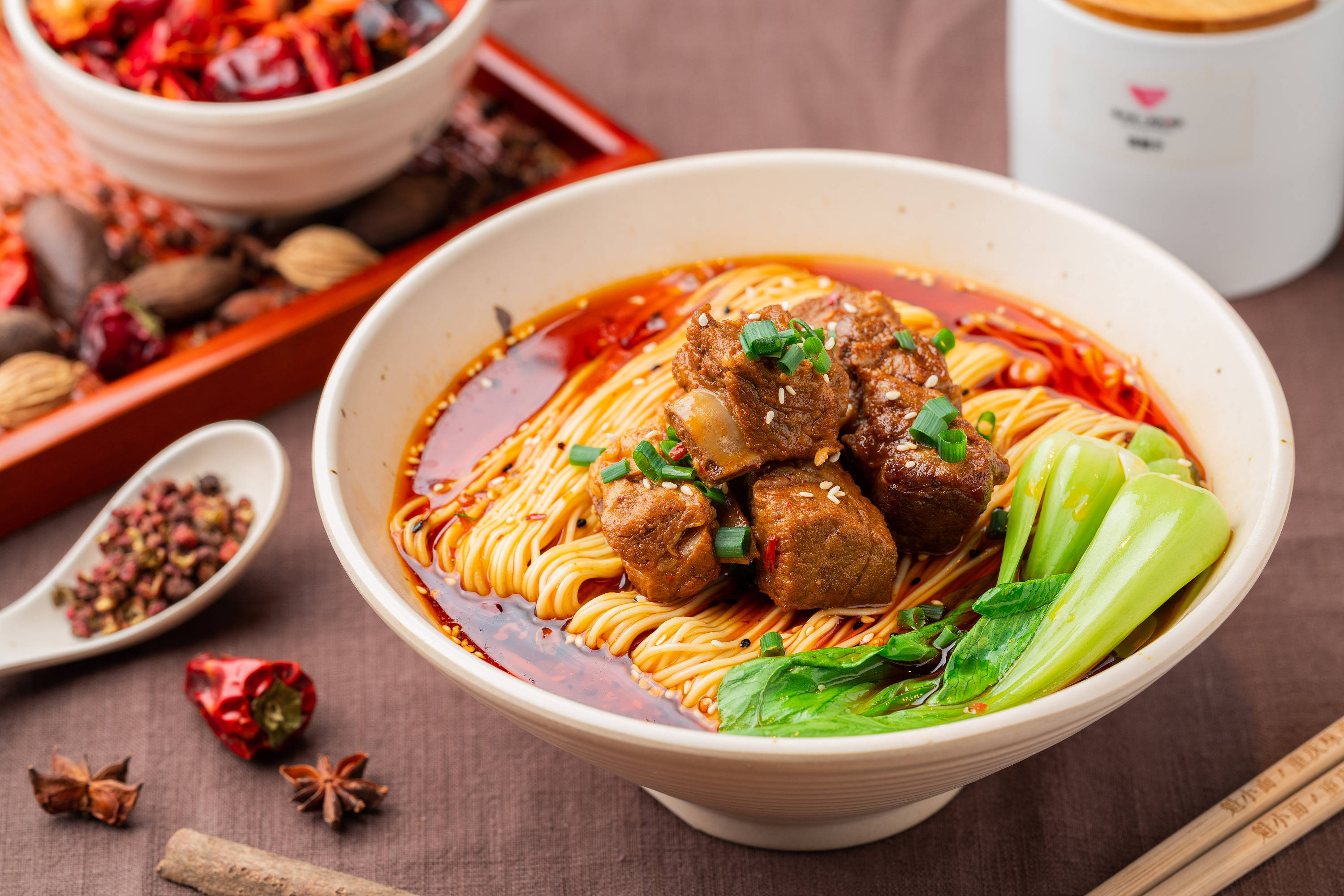 重慶小面學(xué)費(fèi)3800，3天學(xué)會(huì)，7天開店，靠譜嗎？