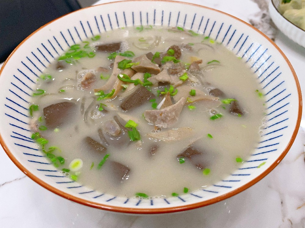羊湯+肉餅的暴利生意？3分鐘教你算清真實利潤，別被坑！