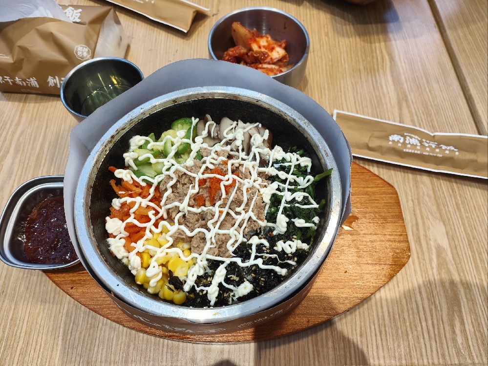 烤肉拌飯技術(shù)哪里學(xué)？新手能學(xué)嗎，開店穩(wěn)穩(wěn)賺！