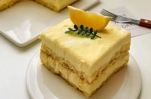 想學(xué)提拉米蘇去哪學(xué)？學(xué)習(xí)技巧，輕松開(kāi)店！