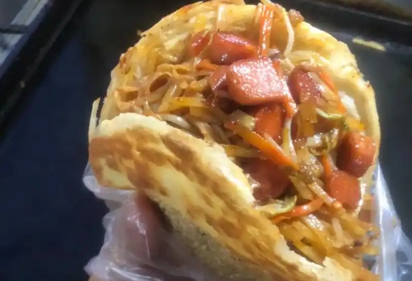 鐵板餅夾菜技術(shù)培訓(xùn)？操作簡單，學(xué)會就能開店賺錢！