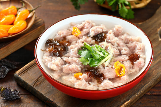 福鼎肉片賣10元一碗利潤(rùn)大嗎？真能掙錢，還是想多了！