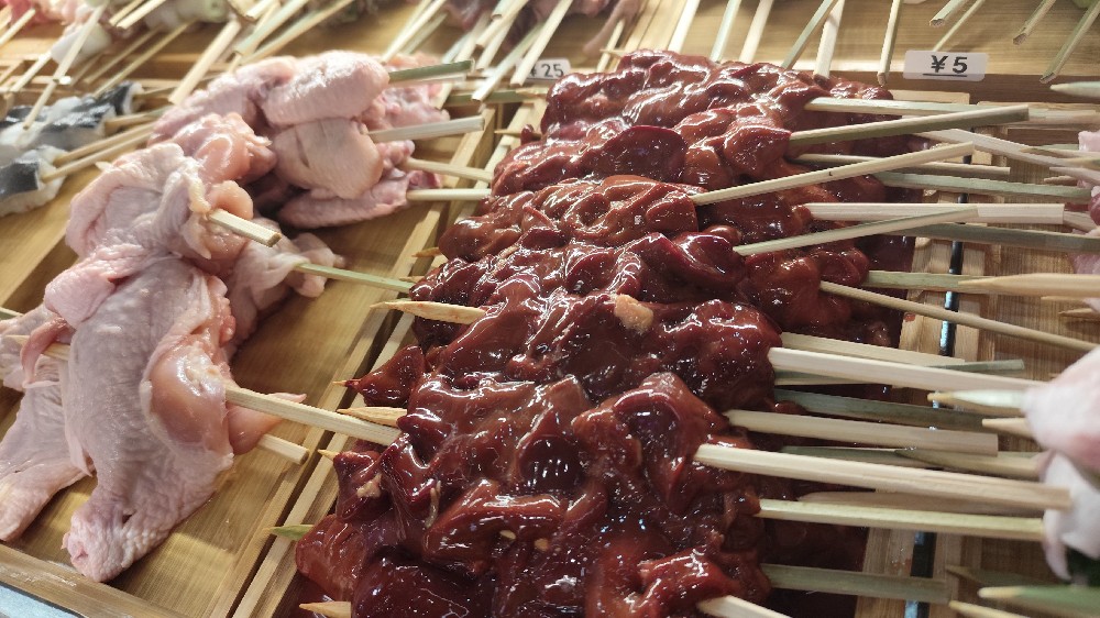 串串燒烤的做法復(fù)雜嗎？掌握技巧，一人一爐，輕松月入過萬！