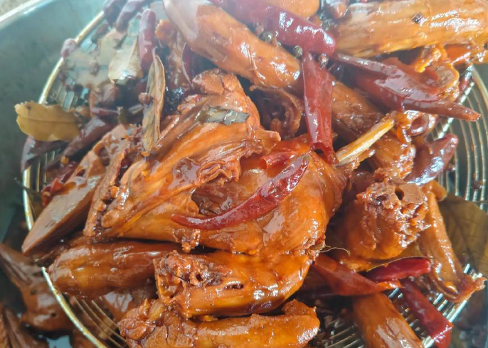 鹵菜技術(shù)培訓(xùn)要花多少錢？投資自己，比什么都值！